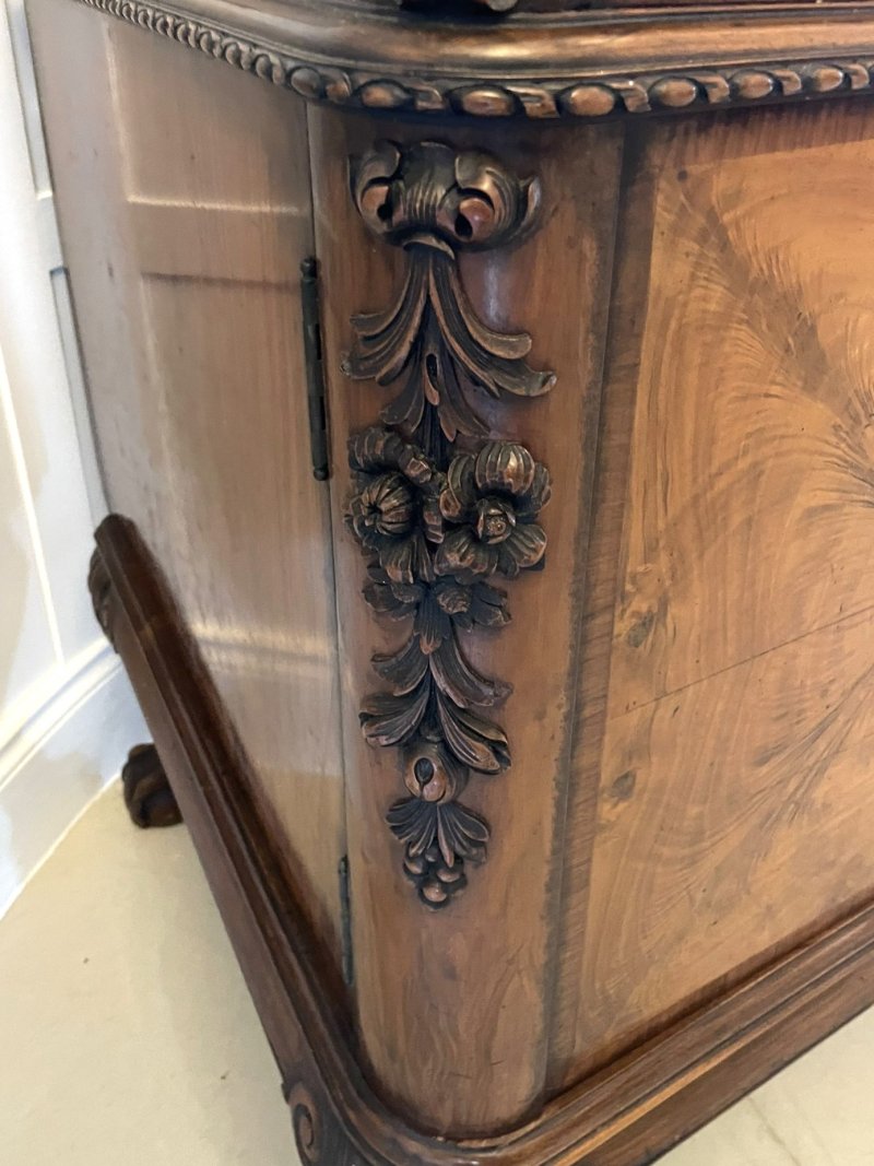 Superb Quality Antique Carved Burr Walnut Sideboard by Maple and Co. - Image 15